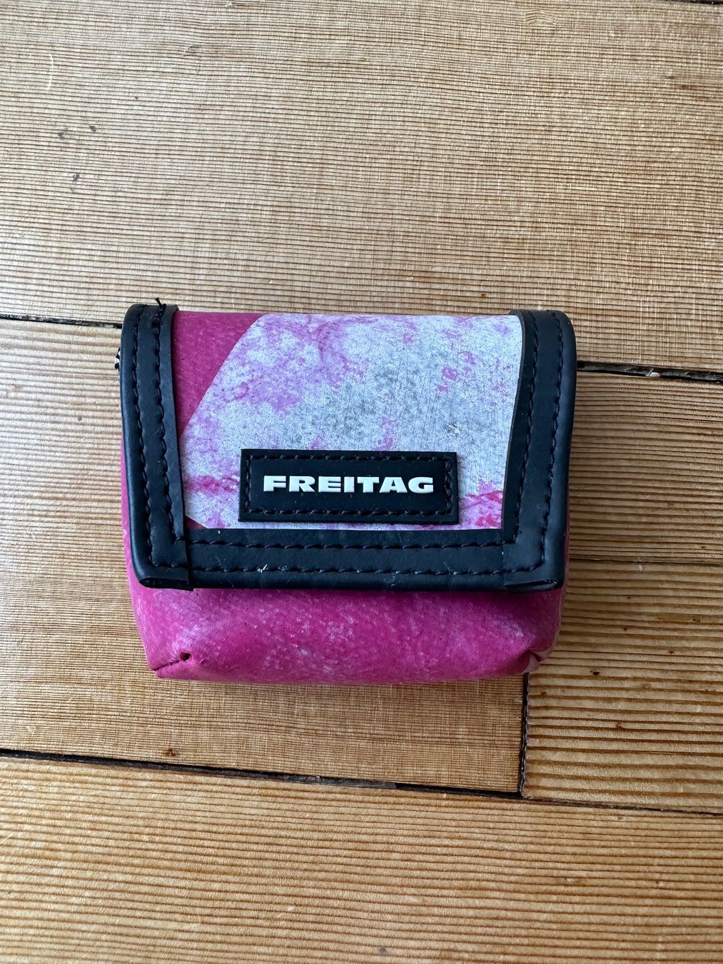 Freitag Borse da donna: Freitag mini messenger F213 Pink neu! – Nuovo e nell'imballaggio originale da Gümmenen venduto da FelizitasHermann 4