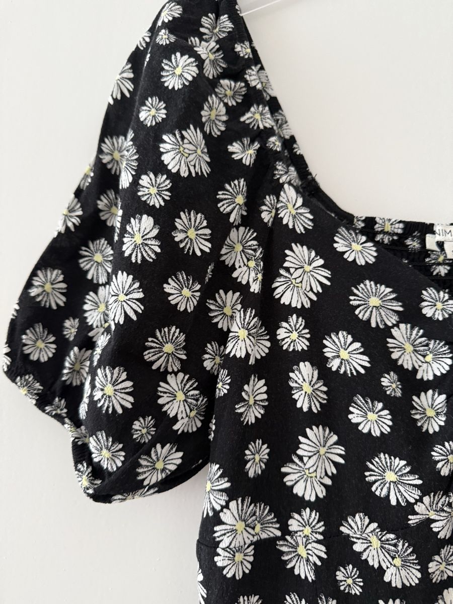 Vestiti: Kleid – Usato da visp venduto da Kmemo1