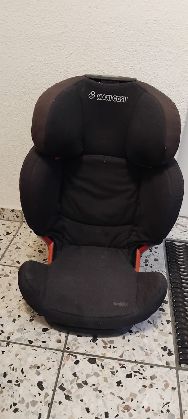 Maxi-Cosi Seggiolini per auto: Maxi-cosi Autositz – Usato da Betschwanden venduto da mel_yrp5