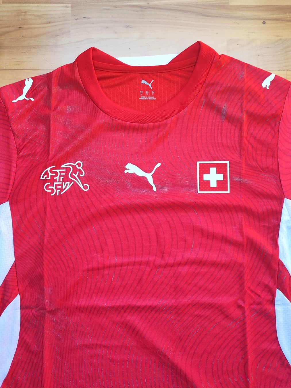 Puma Leibchen & Hosen: Schweiz Heimtrikot 2026 – Neu (gemäss Beschreibung) aus Breitenbach von Lqris 2