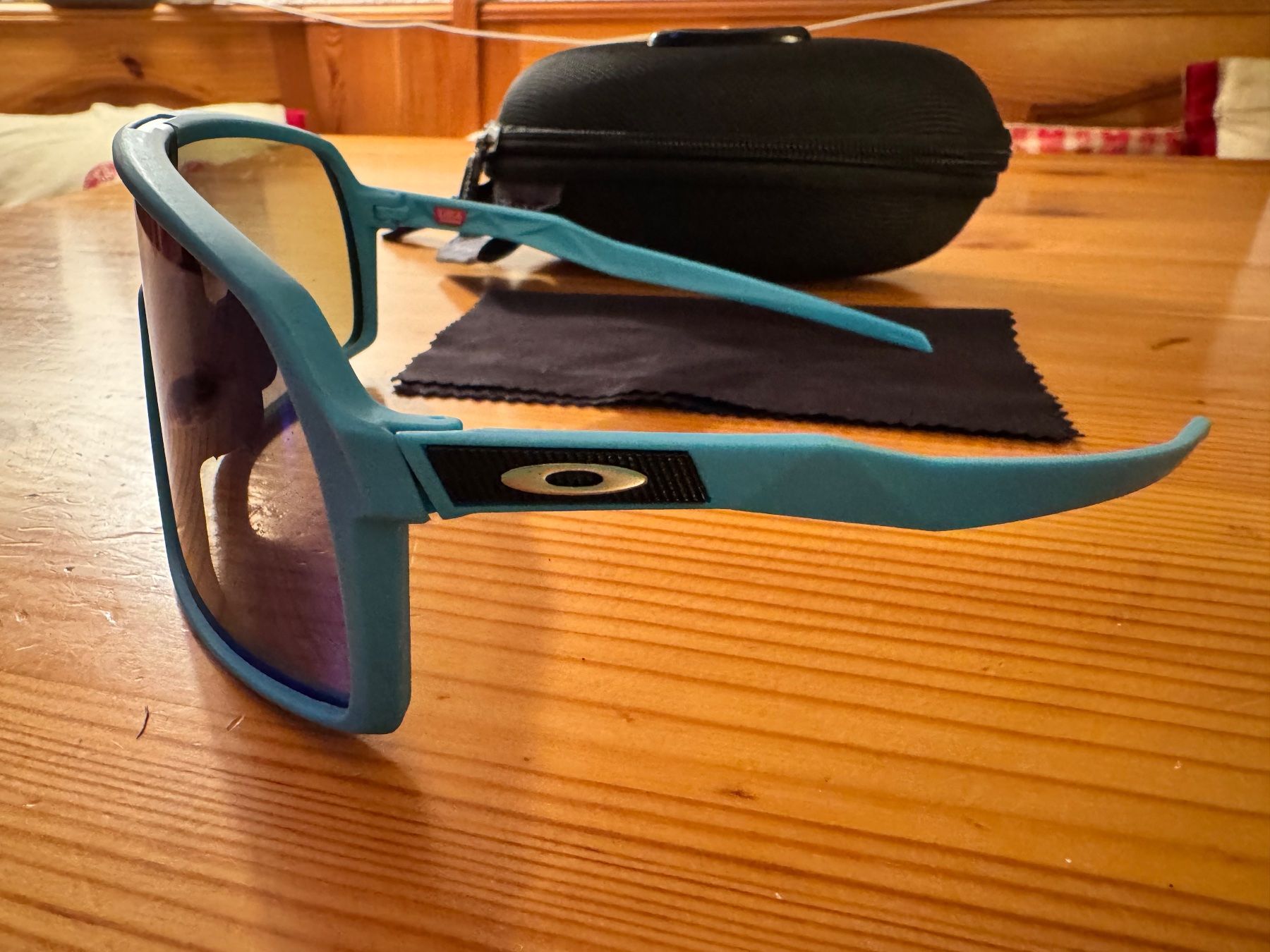 Oakley Brillen & Gläser: Lunettes de soleil Oakley – Gebraucht aus Haute-Nendaz von Norardini14. 1