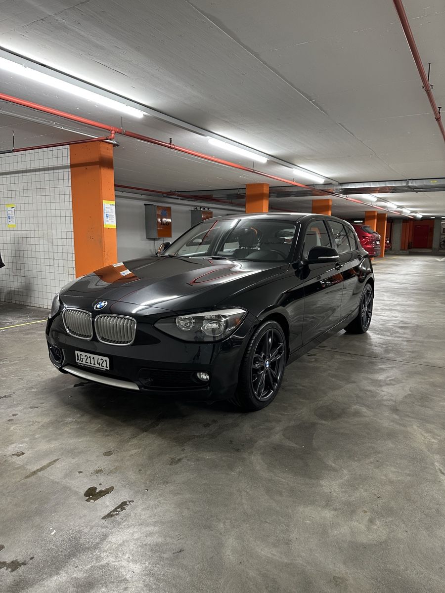 BMW Automobili: Top gepflegter BMW 116d  schwarz – Usato da Aarau venduto da Nardo123 6