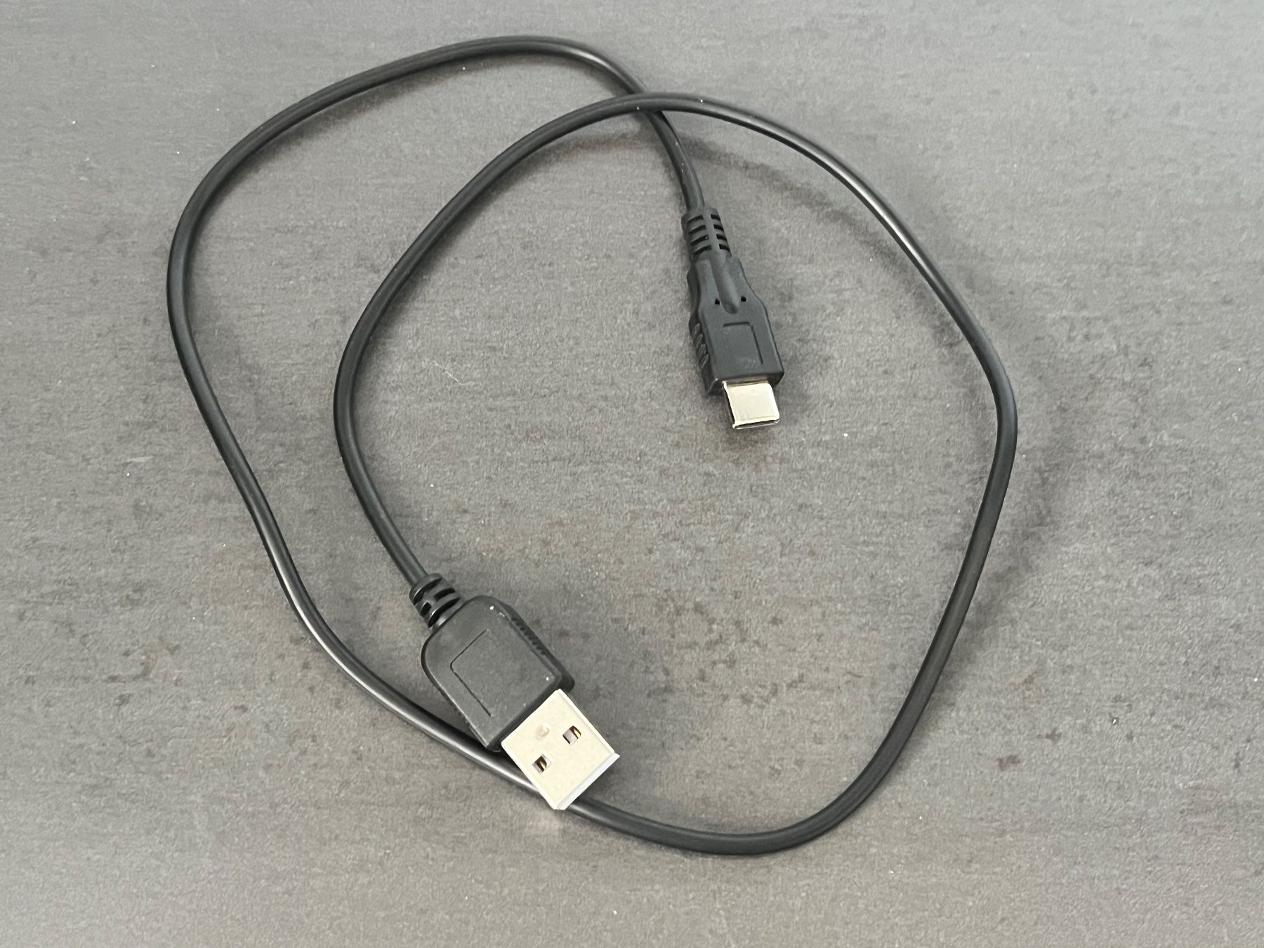 Caricabatterie: Station de charge multiple, Zens, 4 connecteurs - 20W, noir – Usato da Chavornay venduto da HDesH 4