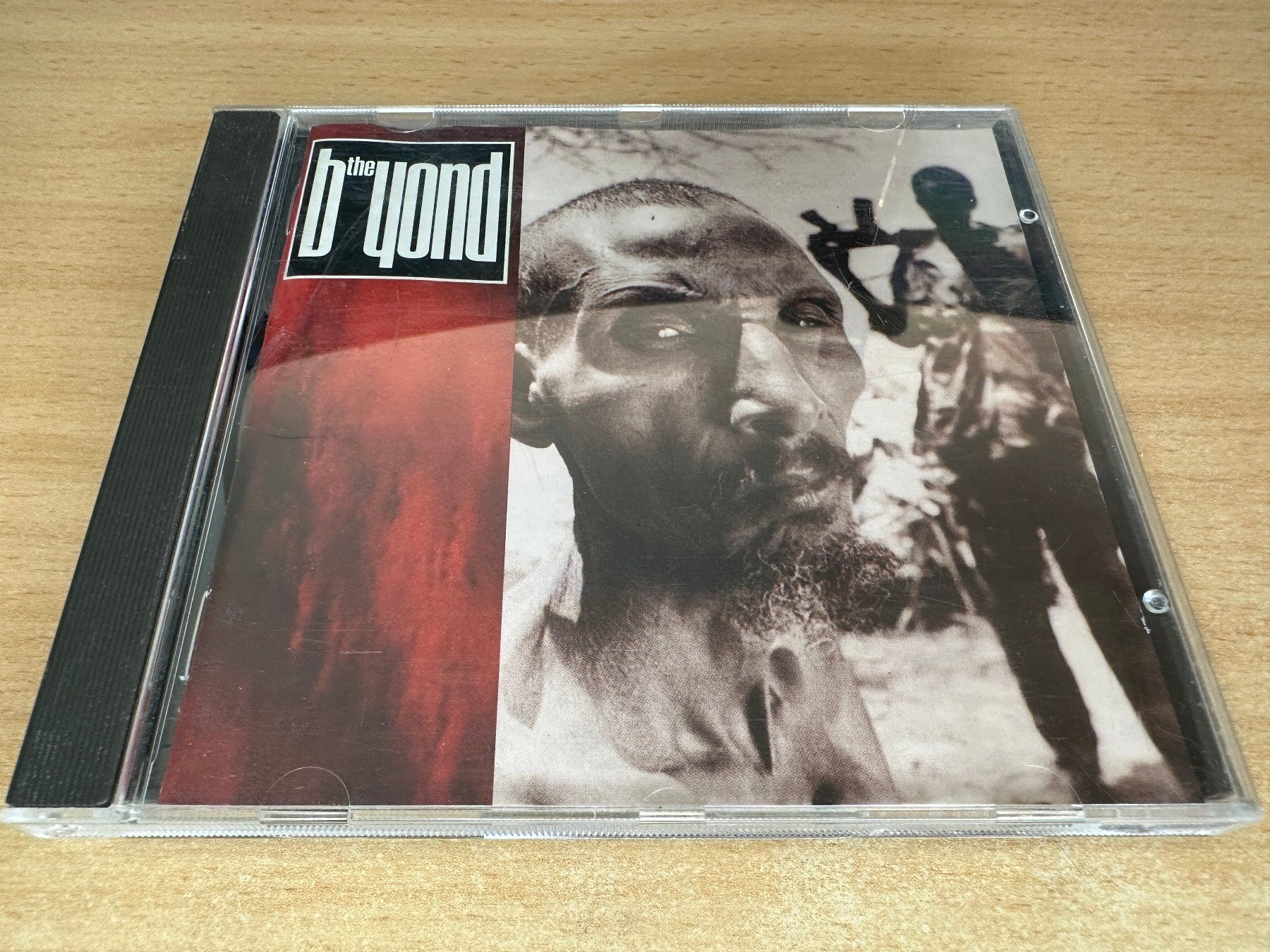 CD: J0 The Beyond – Chasm – Usato da Rikon im Tösstal venduto da Alpenmutz