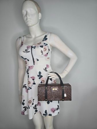 Damen Tasche neu