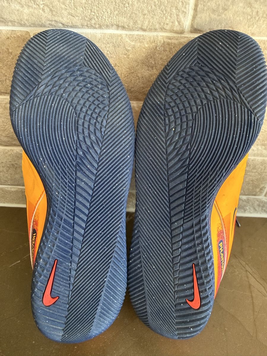 Nike Scarpe da uomo: Nike Phantom Grösse 36 – Usato da Goldswil venduto da Fisel 3