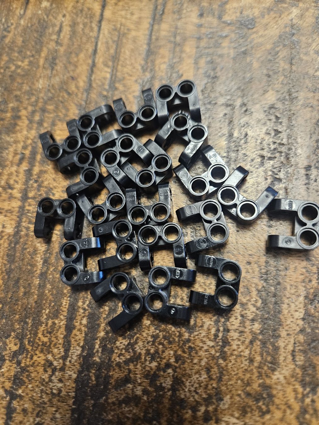 Lego Kit di costruzioni: lego 41678 lot de 20 pièces Black Technic, – Usato da Confignon venduto da Ecrofigs 1