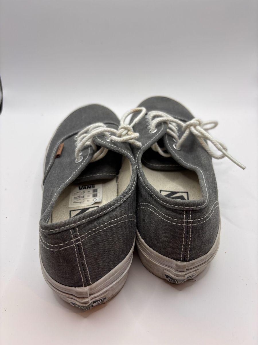Scarpe da donna: Vans Authentic Sneaker, grau, Gr. 37 – Usato da Lupsingen venduto da Butzelma 1