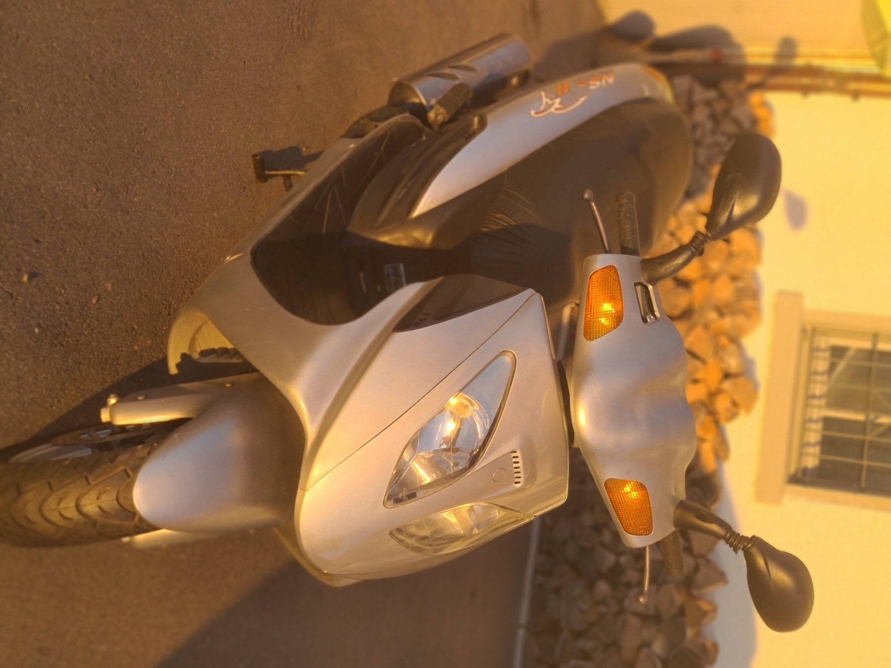 Daelim Scooter: Daelim Roller 125    nie eingelöst  32 km – Nuovo (secondo la descrizione) da Worb venduto da Werich 3