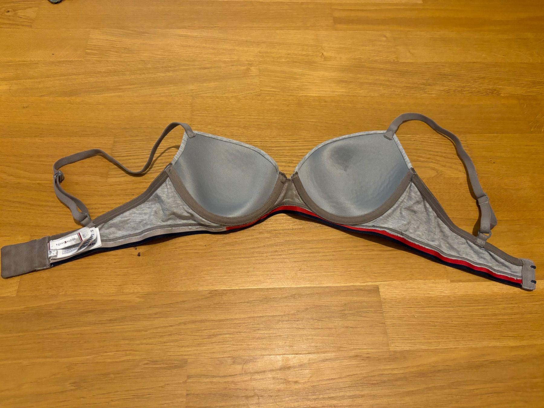 Tommy Hilfiger Altra biancheria intima: BH / Bra - Tommy Hilfiger - Gr. 75A – Usato da Stadel venduto da Chanel_5 2