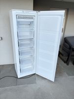 Gefrierschrank Weiss 7 Schubladen guter Zustand
