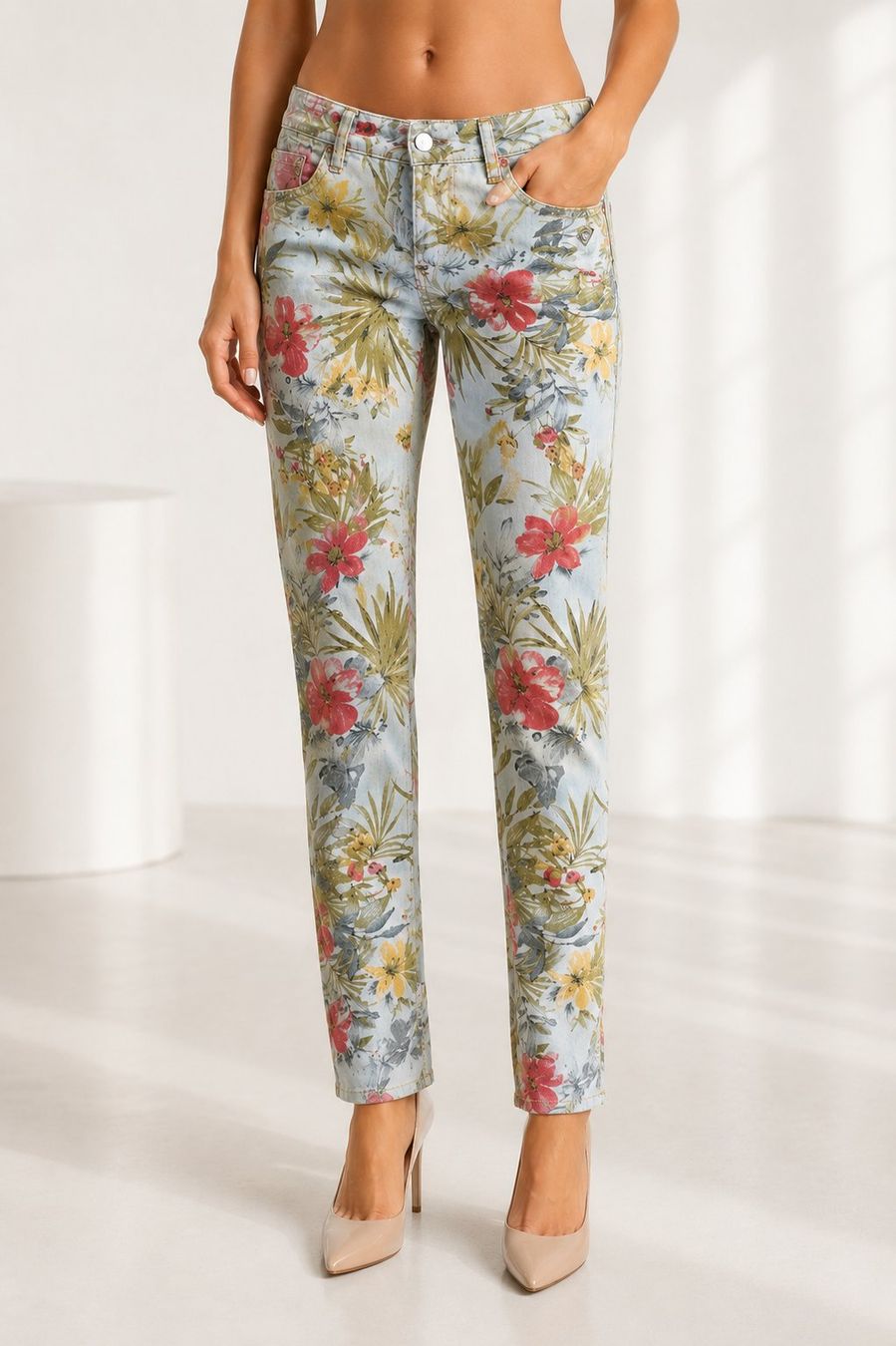 Please Jeans Jeans: Jean Please imprimé floral multicolore T36 – Usato da Tramelan venduto da starzerg 2