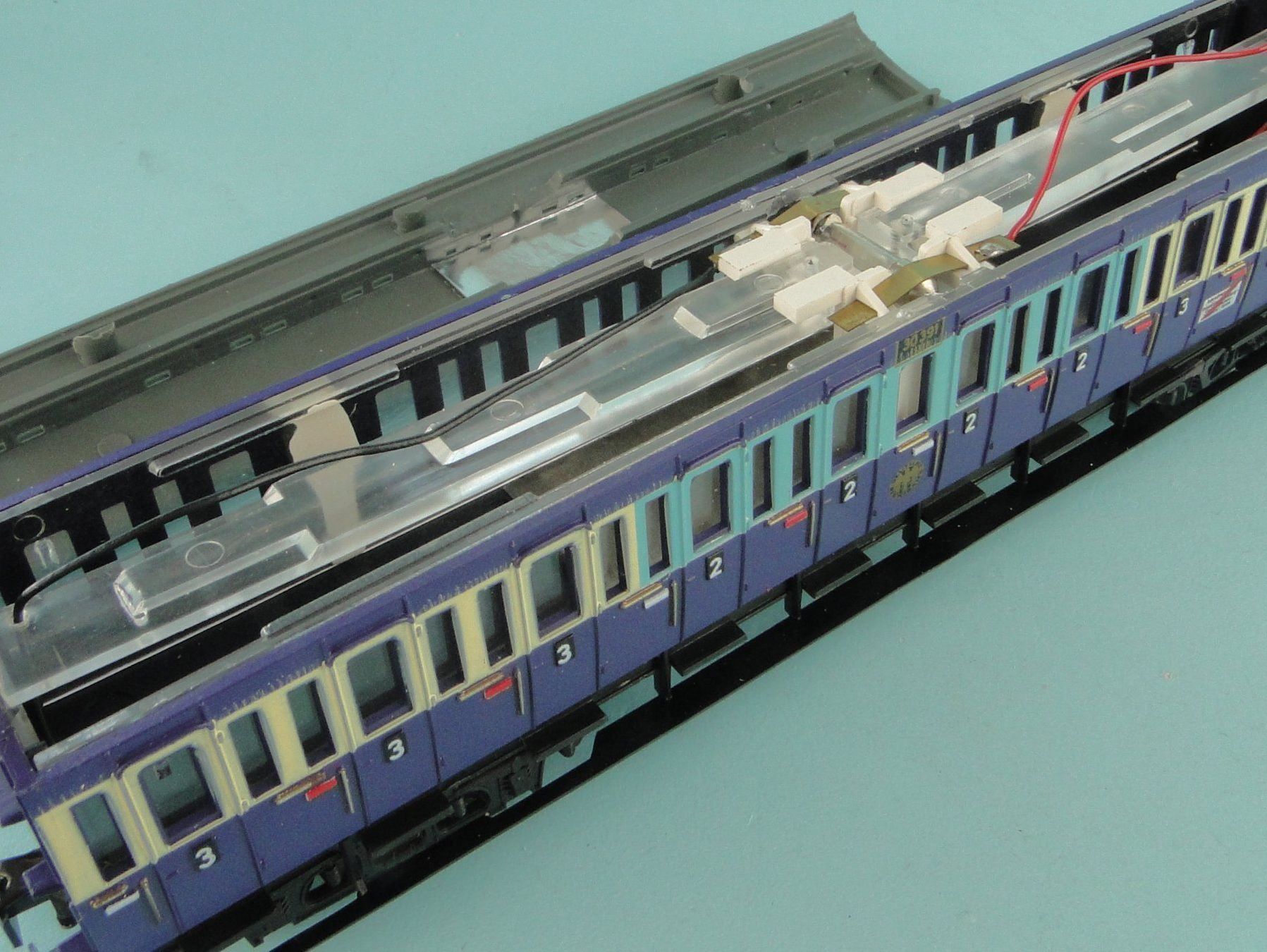 Liliput Modellini di ferrovie: Liliput 299 Oldtimer Wagen 2/3 Kl. Licht – Usato da Bülach venduto da cann11 2