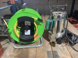 Tauchpumpe inklusive Kabelrolle beides neu