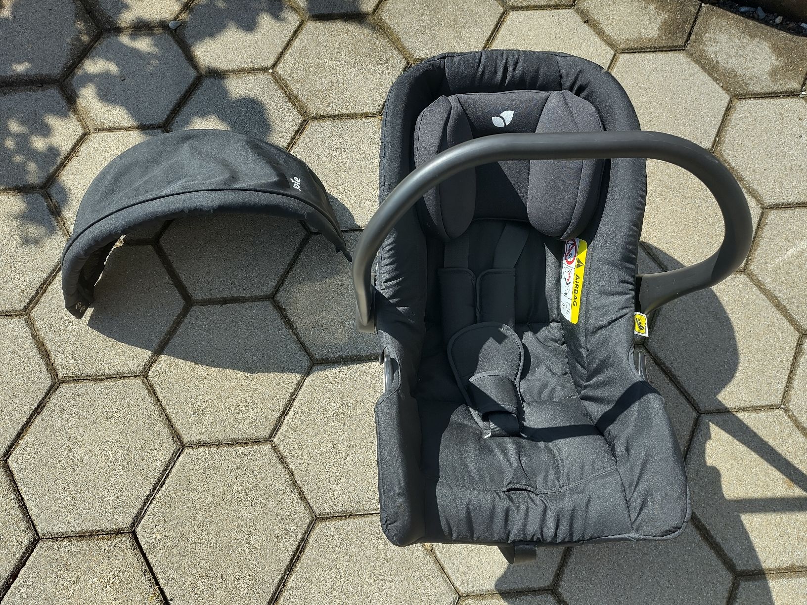 Joie Seggiolini per auto: Joie Baby-Schale Autositz 40cm-75cm – Usato da Bern venduto da ali_8rjc 5