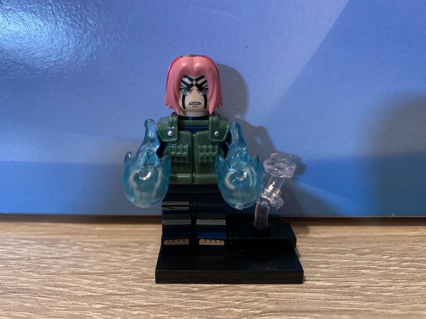 Kit di costruzioni: Naruto Shippuden Minifigur Sakura Haruno – Usato da Basel venduto da Don-Angel