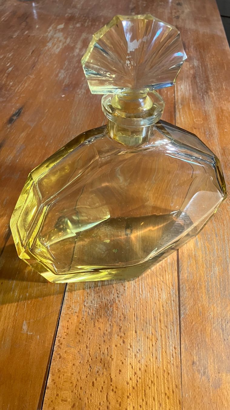 Flaconi: Flacon jaune Art Déco Deko Flasche Parfum – Usato da St-Cierges venduto da LeRegain 1