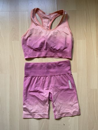 Gymshark Sportset Ombre Pink Orange guter Zustand Grösse XS