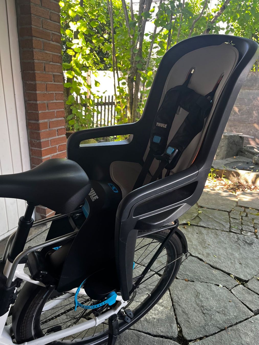 Thule Pièces détachées: Kindersitz Thule RideAlong guter Zustand – D'occasion à Widnau par tobreg