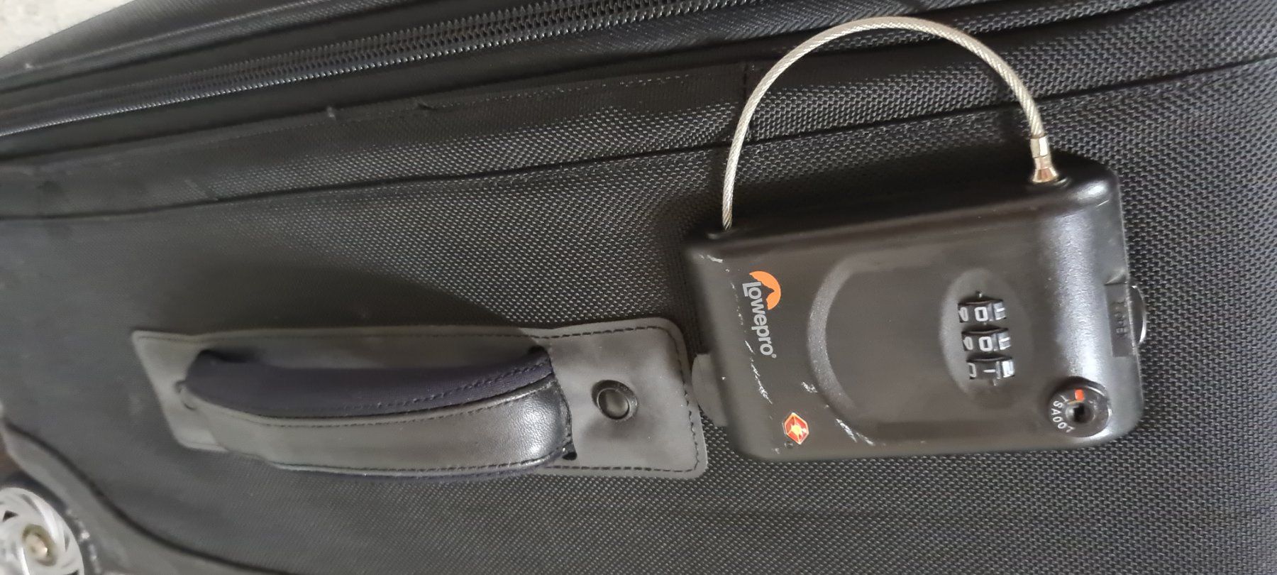 Valigie & Borse: Foto Trolley/Rucksack auf Rollen – Usato da Reinach AG venduto da Muggl1 3