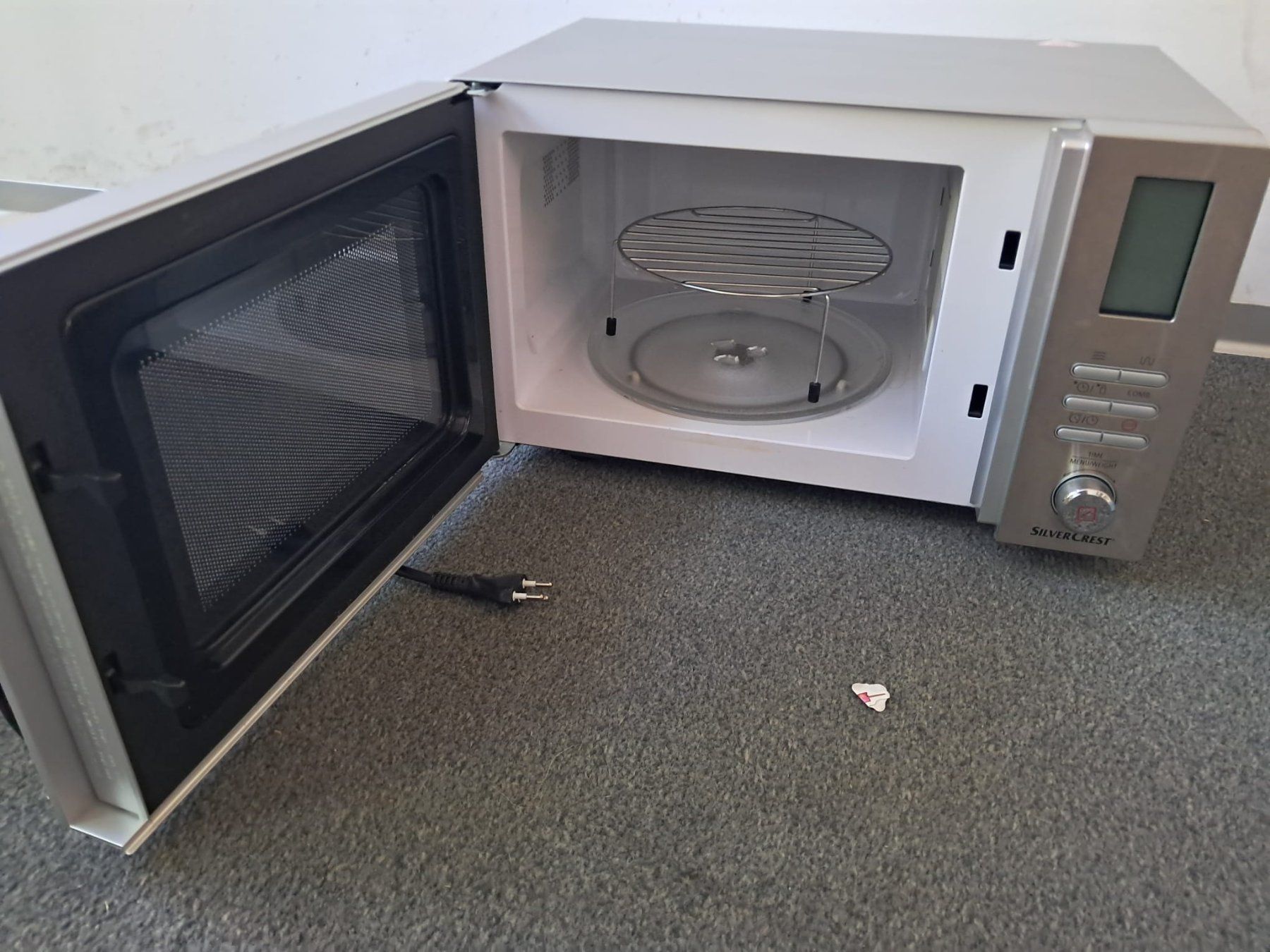 Elettrodomestici da cucina: Mikrowelle, Mikrowellen Herd, 1000 Watt – Usato da Zürich venduto da Lia107 2