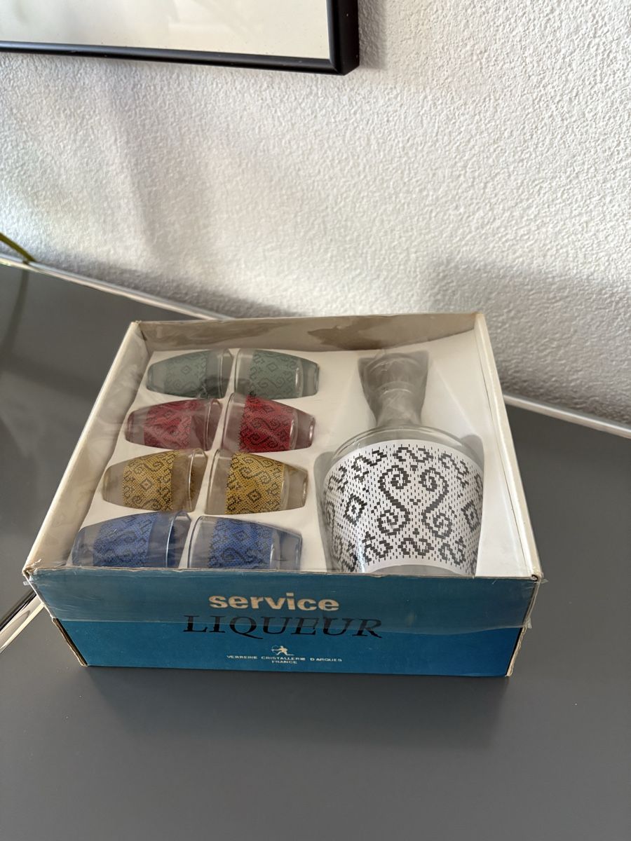 Gläser: Liquer Set Schnapsgläser 70er – Neu (gemäss Beschreibung) aus Bellach von 2ndBox