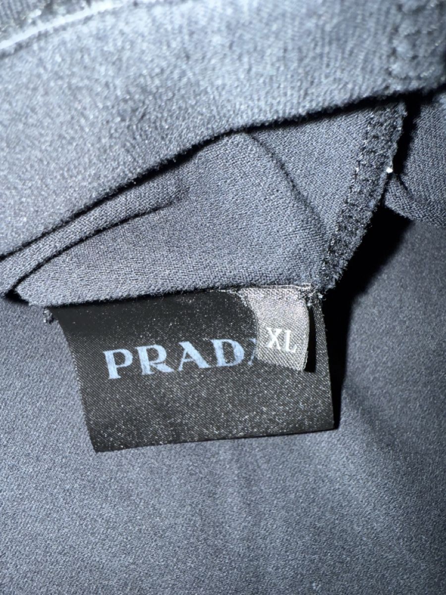 T-Shirts: T-shirt Prada Homme Noir Taille XL - Élégant et Confortable – Neu (gemäss Beschreibung) aus Studen BE von kim_d27q 2