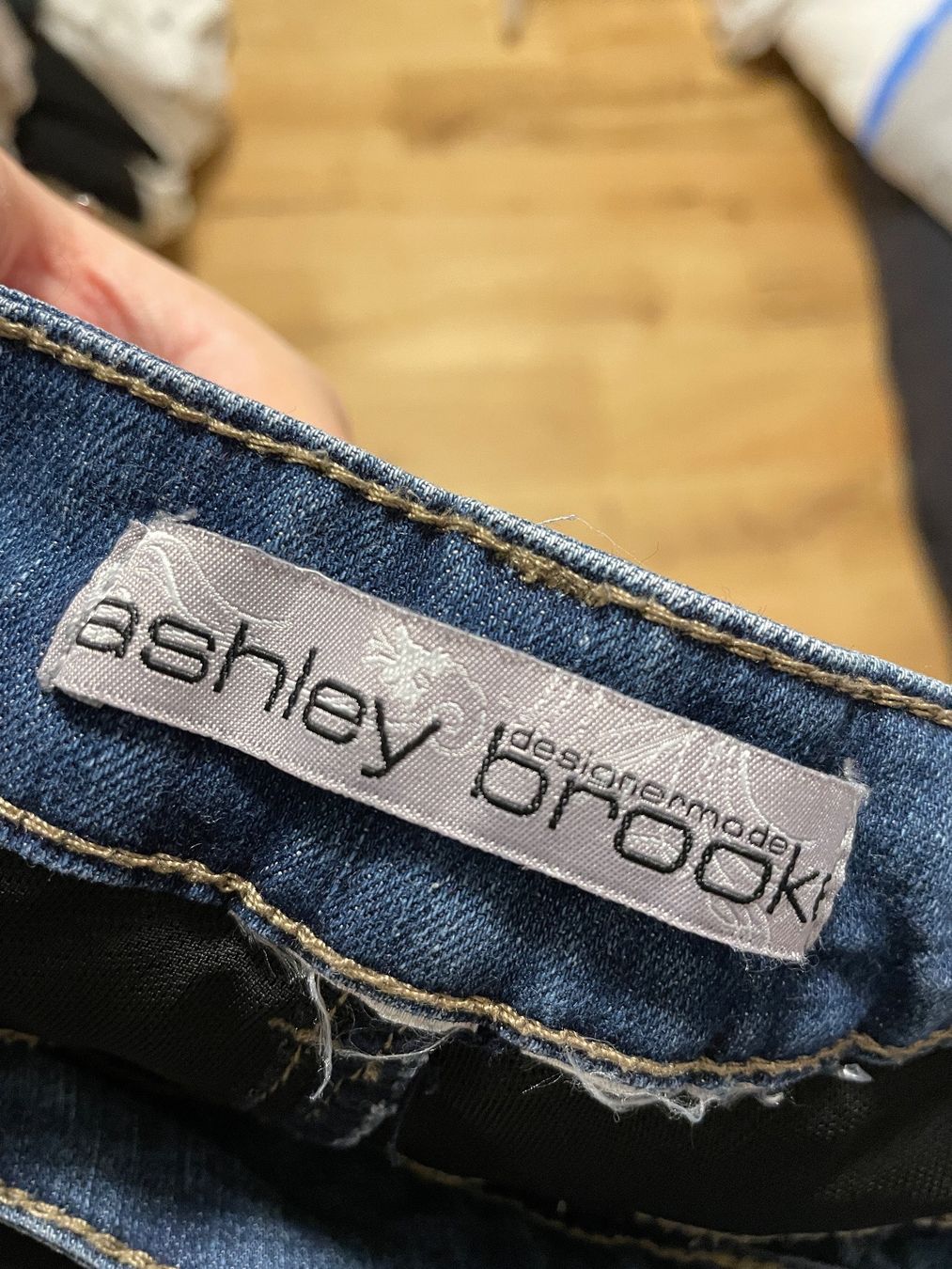 Jeans: Designer Jeans Grösse 36/38 – Gebraucht aus Wangen b. Olten von na_wal 2