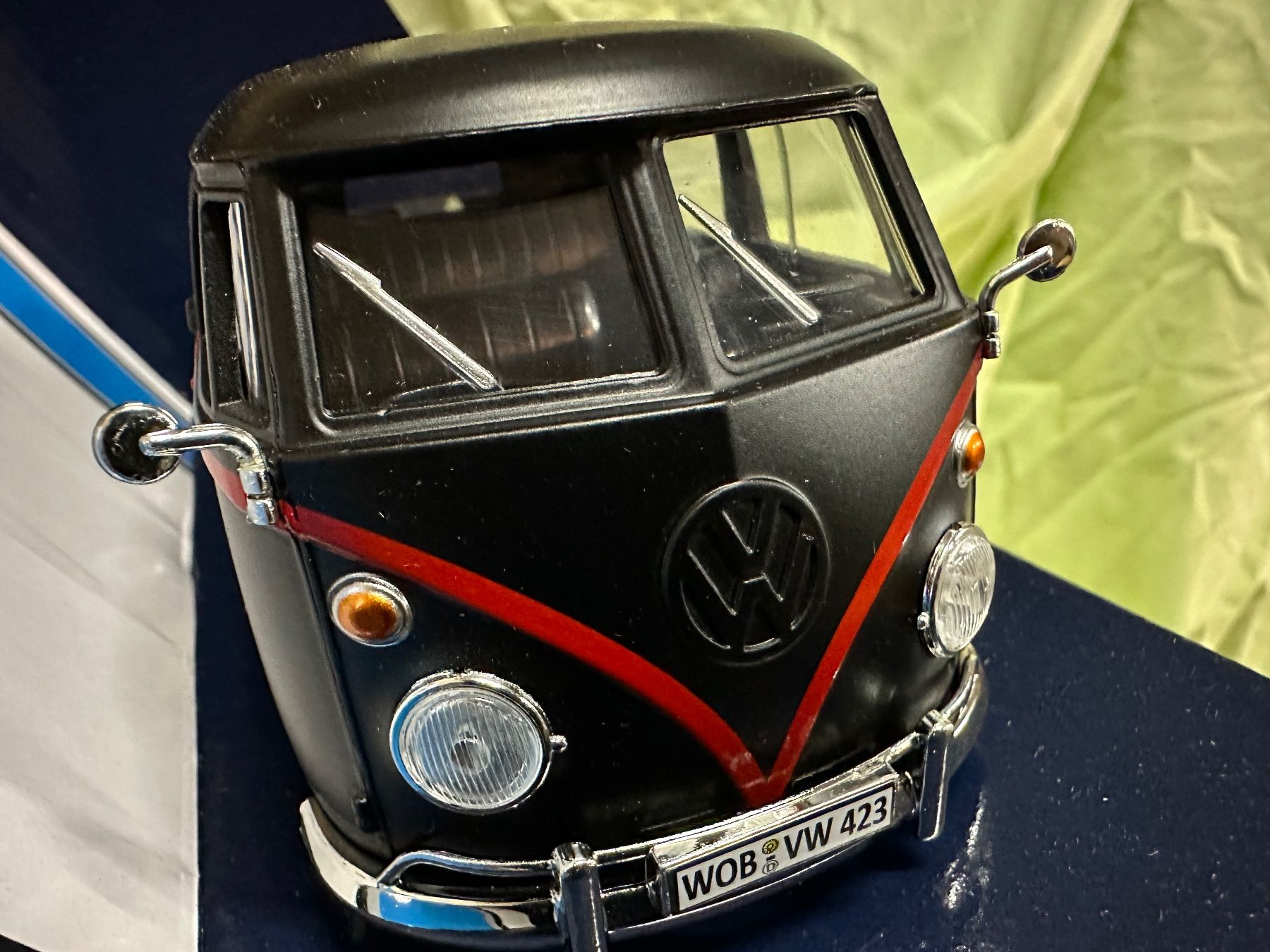 Volkswagen Modellini d'auto: Vw bus t1 doka Oldtimer classic pick up luftgekühlt – Nuovo (secondo la descrizione) da Reinach AG venduto da rares75