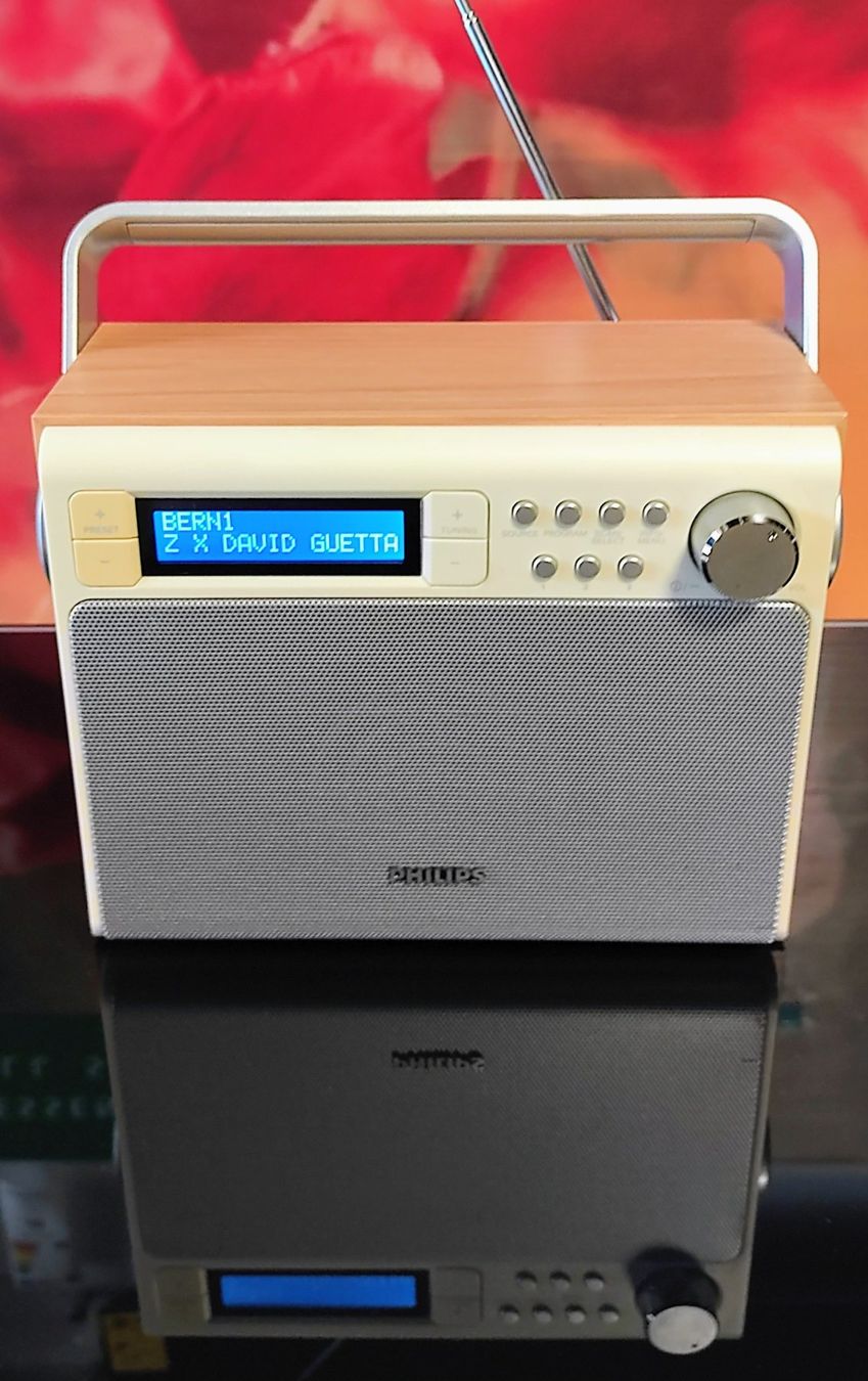 Philips Radio: DAB+ Radio, Philips AE5020 in Hellholz – Usato da Kirchberg BE venduto da RadioGerberPrivat 1