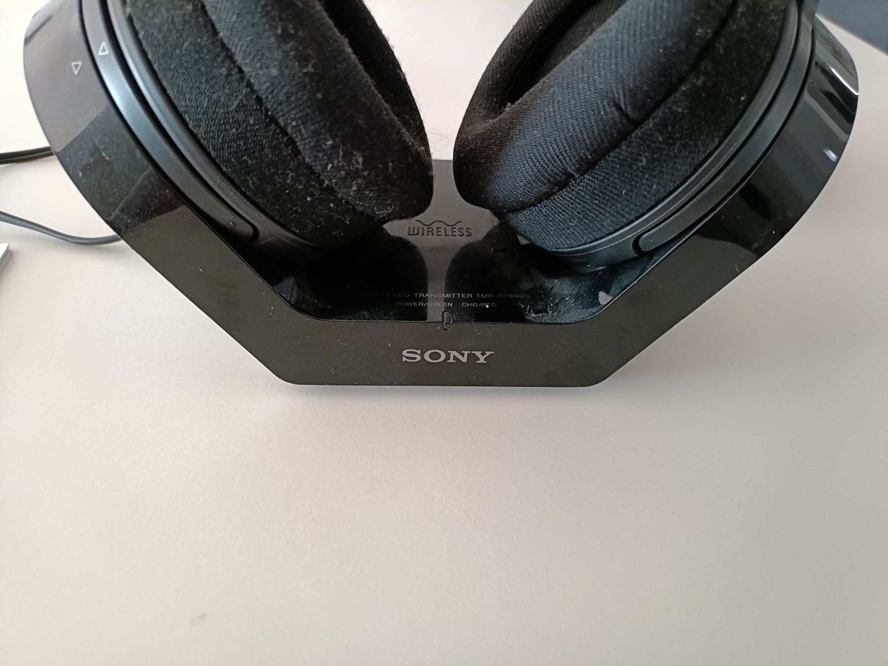 Sony Cuffie: Sony MDR-RF840RK Funkkopfhörer Wireless Stereo – Usato da Obfelden venduto da Kirinki 1