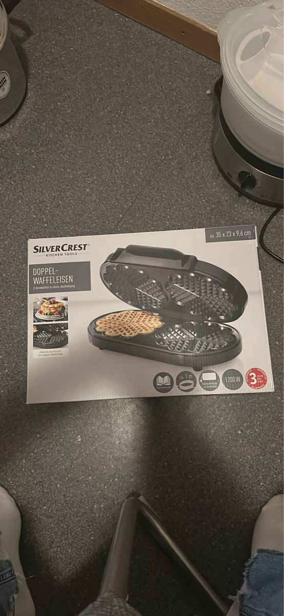 SilverCrest Elettrodomestici da cucina: SilverCrest Doppel-Waffeleisen – Nuovo e nell'imballaggio originale da Baden venduto da pau_sj8j