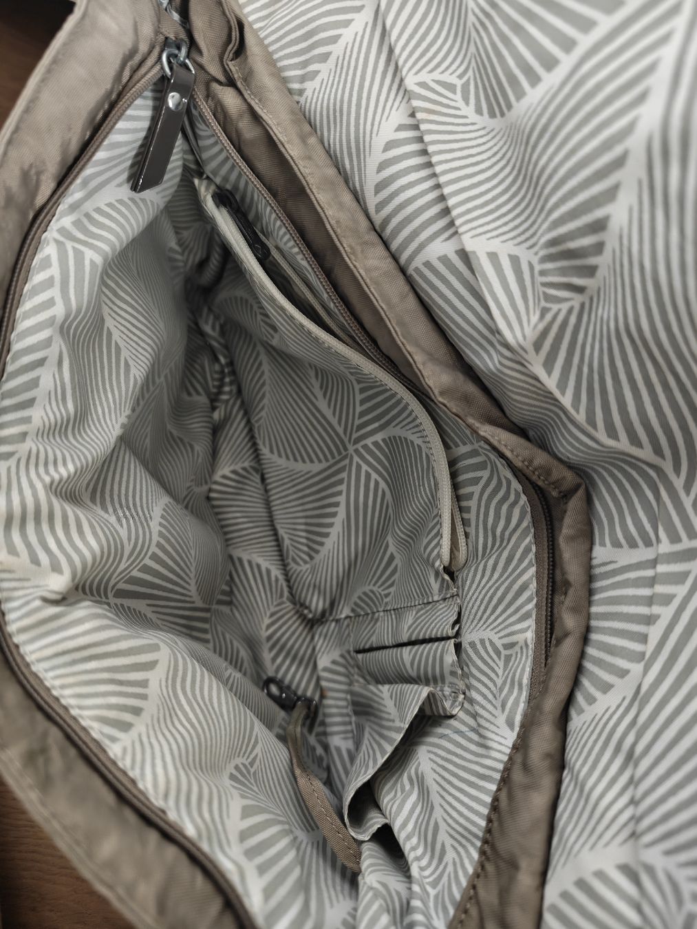 Kipling Borse: KIPLING Travelbag – Usato da Zürich venduto da seconda_chance 5