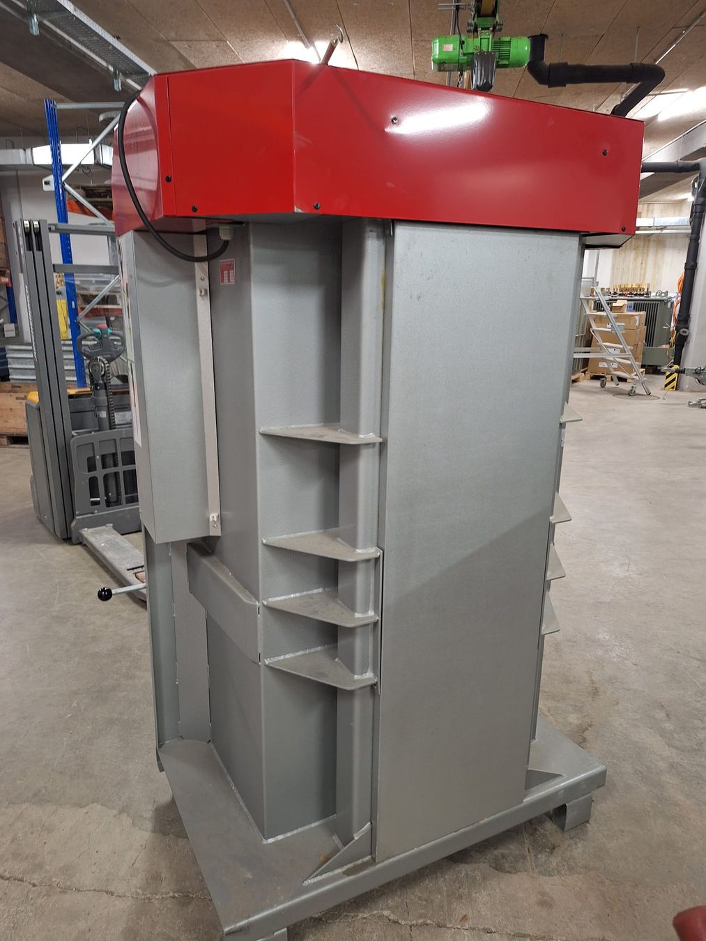 Alle Maschinen: Karton Presse  – Neu (gemäss Beschreibung) aus Hinwil von Legion88 6