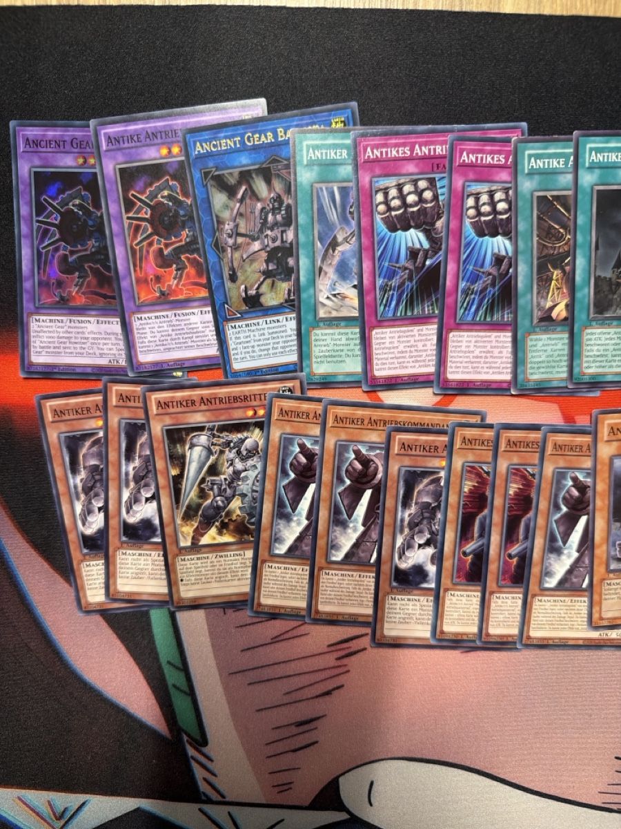 Yugioh Carte collezionabili: Antiker Antrieb 32 Deck Karten Yugioh – Usato da Arbon venduto da ids 1