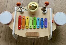 Table musicale Classic World, jouet d'éveil en bois