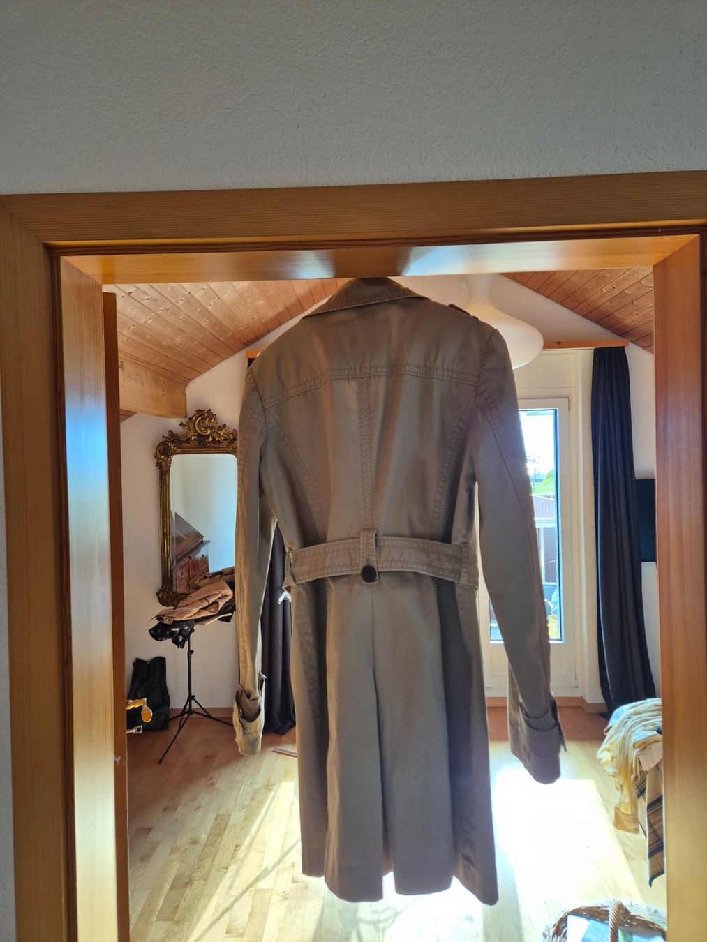 Cappotti: Schicker Regenmantel – Usato da Walenstadt venduto da grischalounge1 1