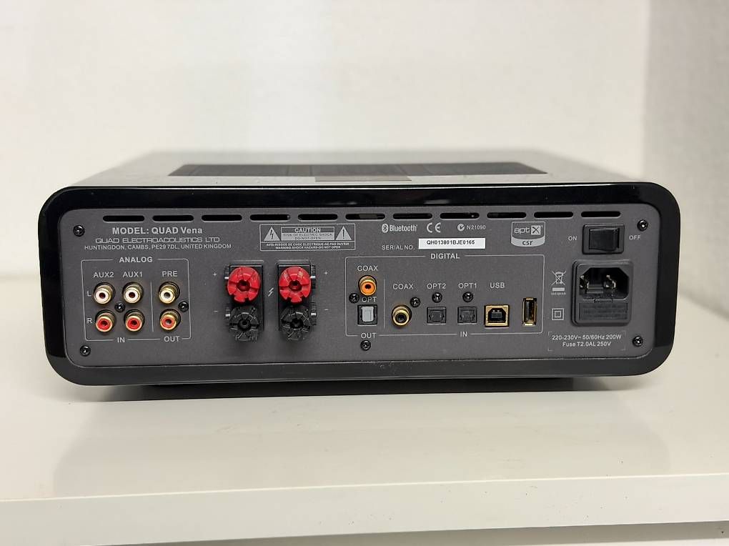 Amplificateurs: Ampli Quad Vena avec DAC, Bluetooth aptX et télécommande – D'occasion à Athenaz par Fanngio 3