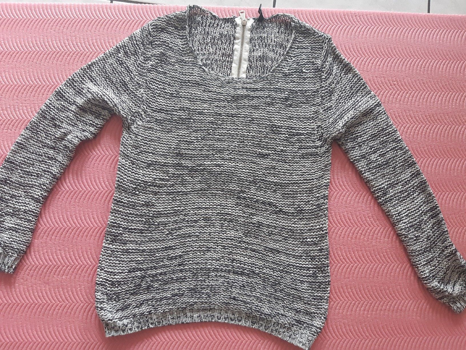 Pulls & Sweat-shirts: Pullover – D'occasion à Marly par schnibu2