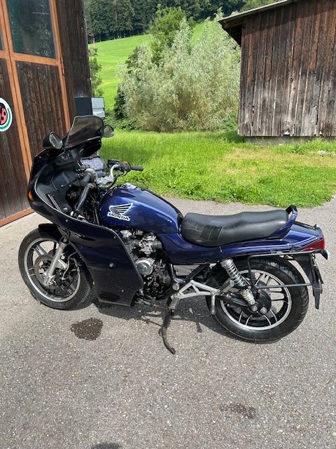 Honda Touring: Oldtimer Honda CBX 650 E, Bj. 1984 – Usato da Ernetschwil venduto da tkl_lf7m 2
