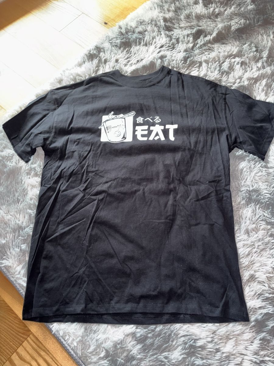 T-shirt: Tshirt – Nuovo (secondo la descrizione) da Itingen venduto da jessi811