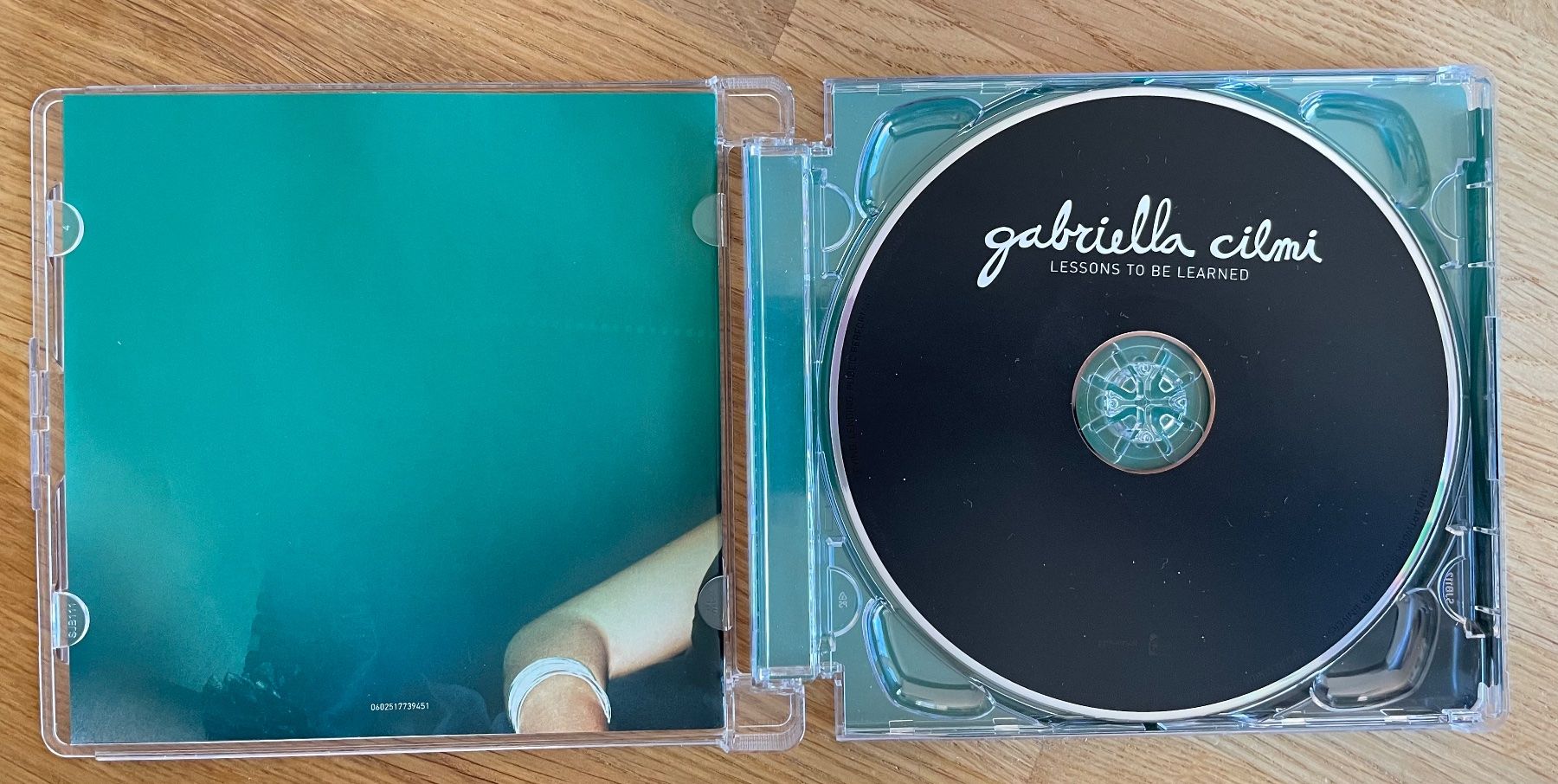 CD: CD - Gabriella Cilmi - Lessons to Be Learned - 2008 – Usato da Winterthur venduto da Secondhand-Family 2