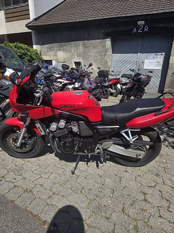Route: Moto à vendre – D'occasion à Carouge GE par aza_9hts 1