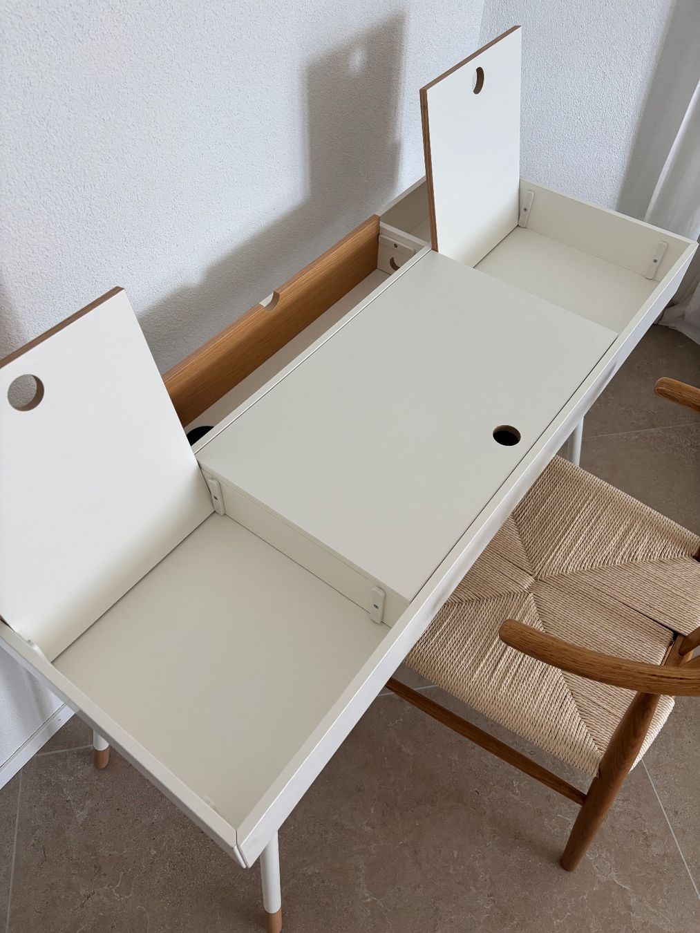 Boconcept Scrivanie: Designer Schreibtisch Boconcept Cupertino weiß Eiche – Usato da Zürich venduto da car_9sdb 5
