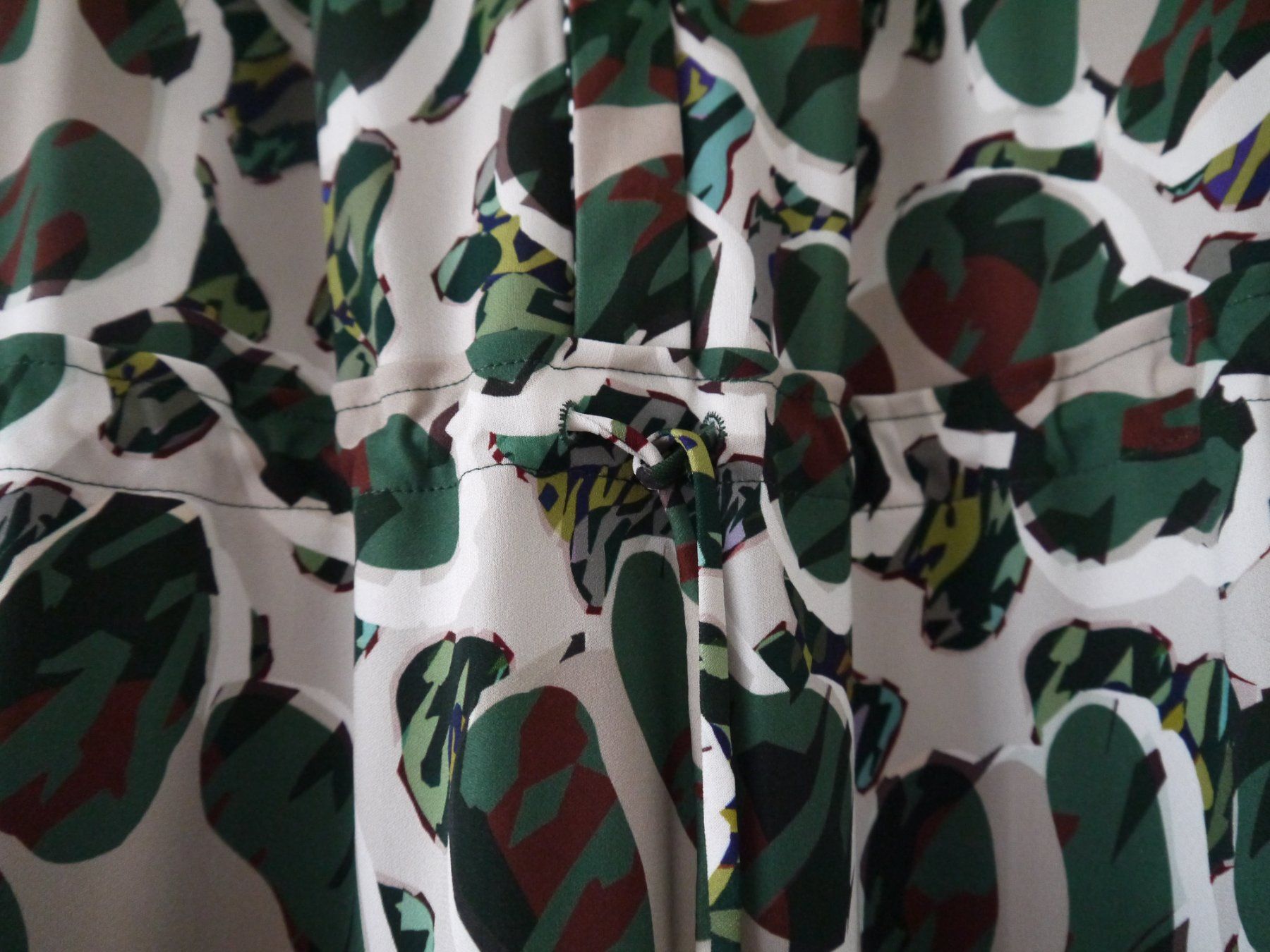 Marc Cain Robes: Marc Cain Kleid N.2 – D'occasion à Hagendorn par Blaf 4