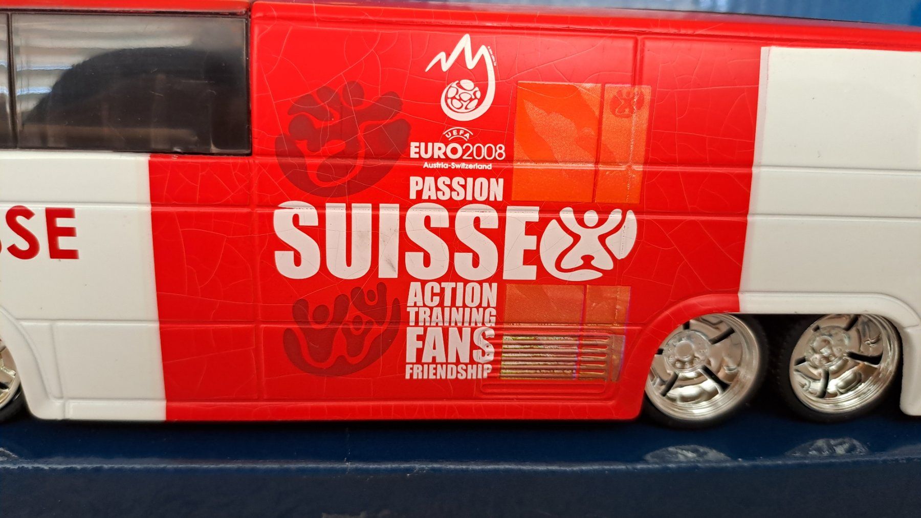 Modellini d'auto: M & S UEFA Eurobus 2008 1:64 / 18 – Nuovo (secondo la descrizione) da Winterthur venduto da Riebeli333 4