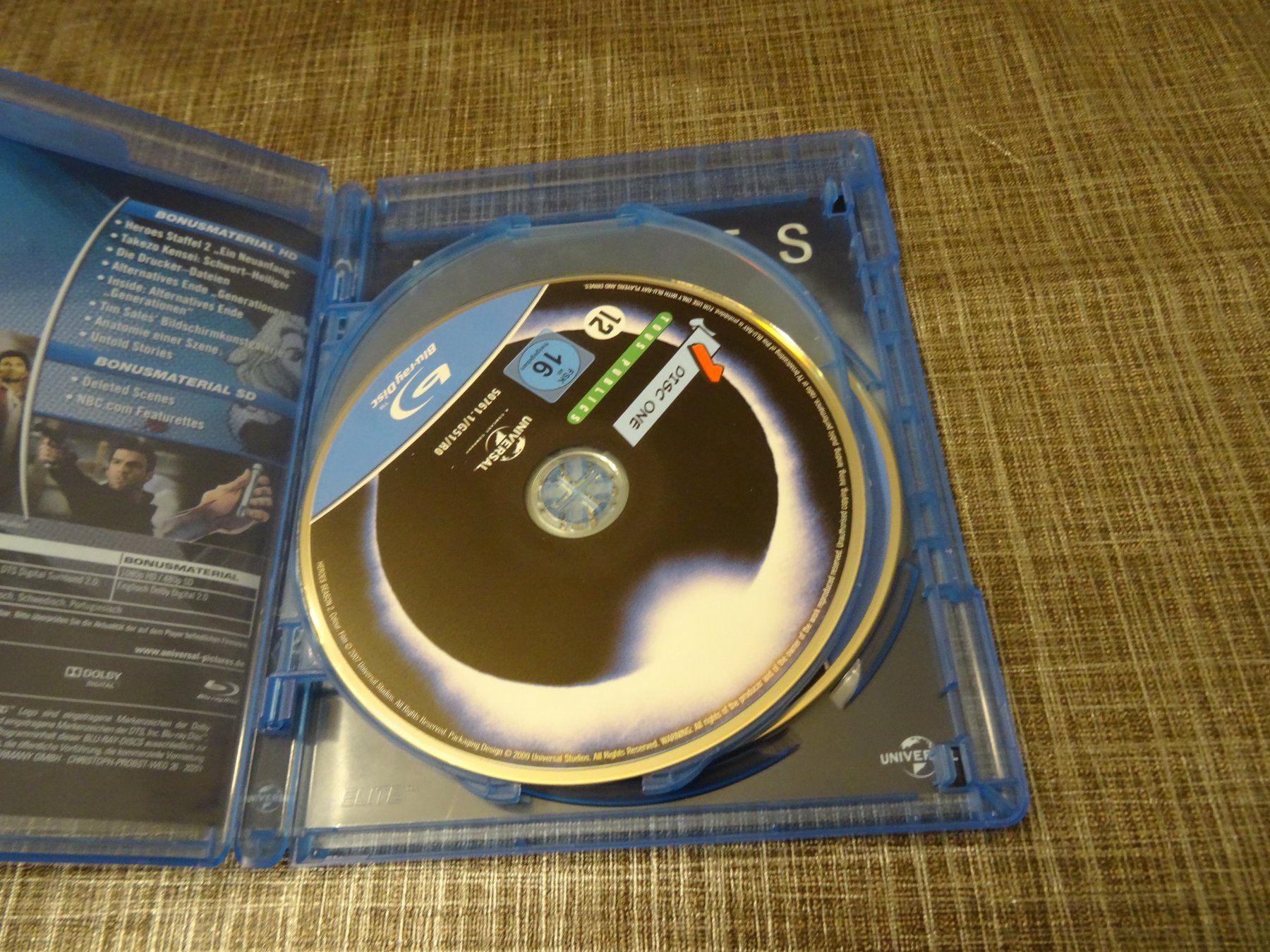 Tutti i DVDs: Heroes - Staffel 2 BLU-RAY – Usato da Olten venduto da Disc-Ausverkauf 1