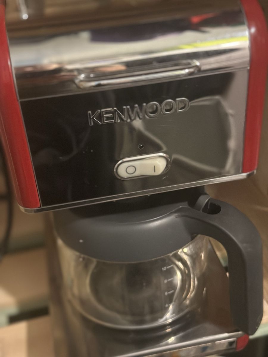 Kenwood Macchine per caffè & Macchine per espresso: Kenwood Coffee Maker Red  – Usato da Dietlikon venduto da DimitraS 1