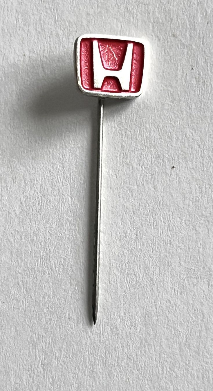 Placchette & Badge: Pin Sammlung Honda Nadel Anstecknadel – Usato da Kriens venduto da TSCH1