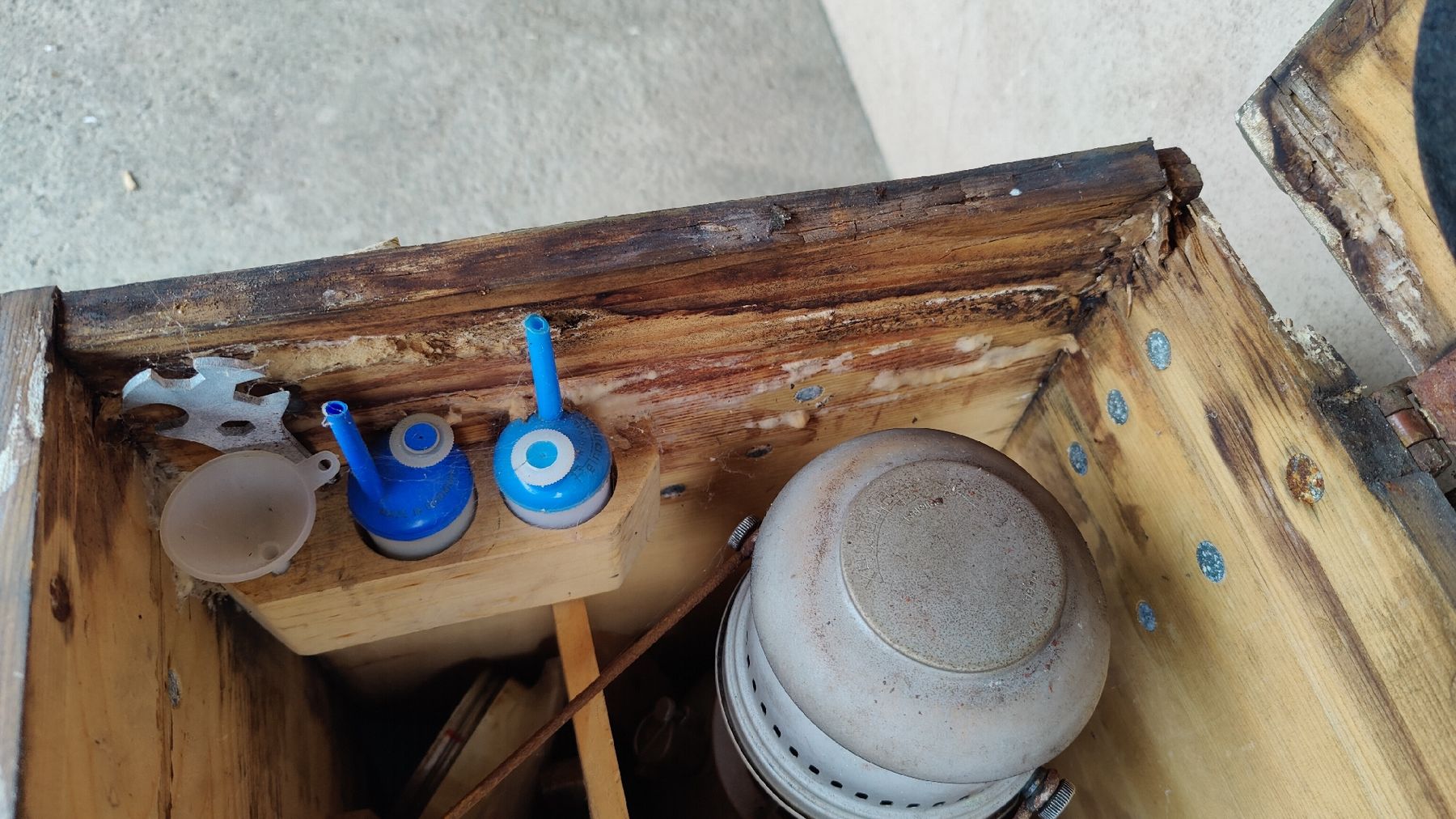 Petromax Lampade: Beleuchtungsmaterial Schweizer Armee Petromax (LG) – Usato da Aarau venduto da bro_9zsg 7